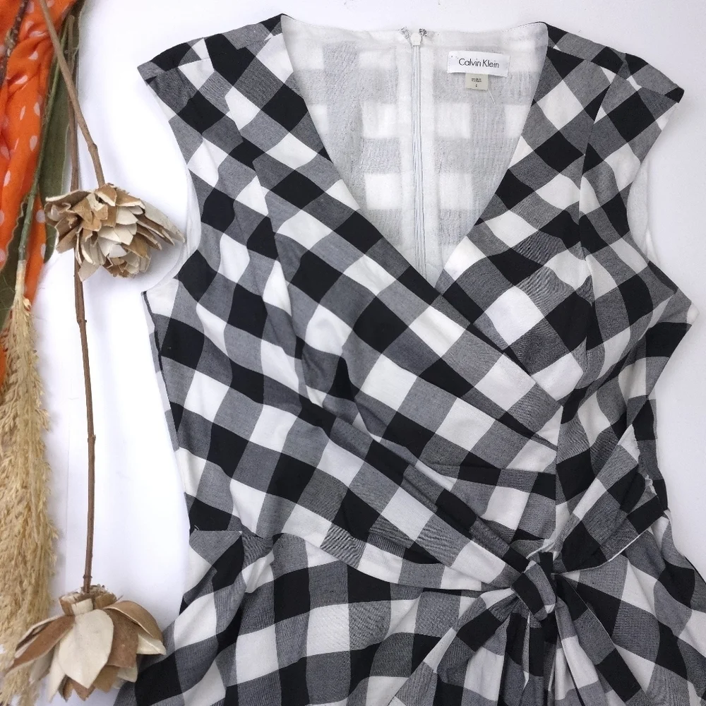 Calvin Klein Black and White Checkered Dress. Sz 6 - Picture 2 of 12